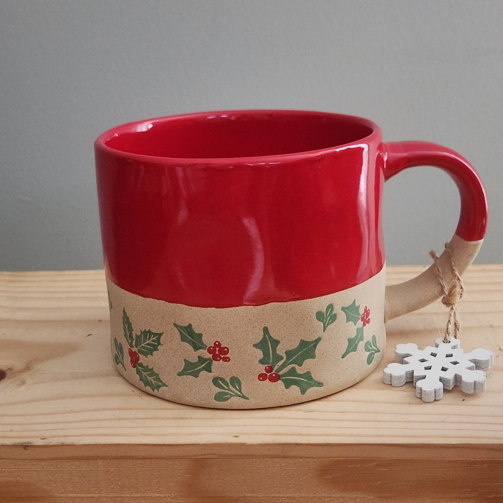 Festive Red Ceramic Holiday Mug With Holly Leaf Border NWT